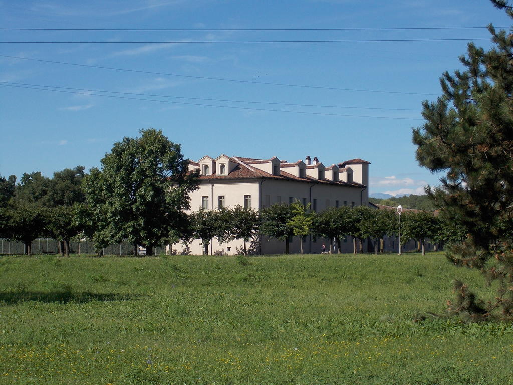 Cascina Marchesa Hotel Торино Екстериор снимка